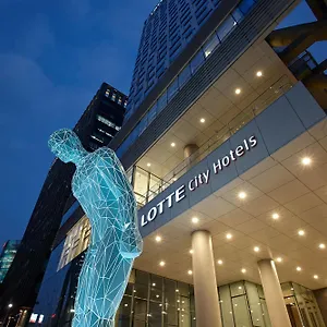 Lotte Myeongdong 4*, Seoul South Korea